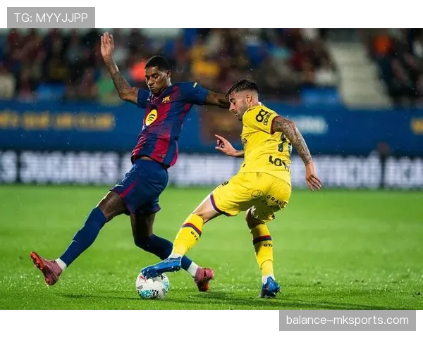 西甲五后卫新战术推动防守焕新，多队凭创新体系表现抢眼