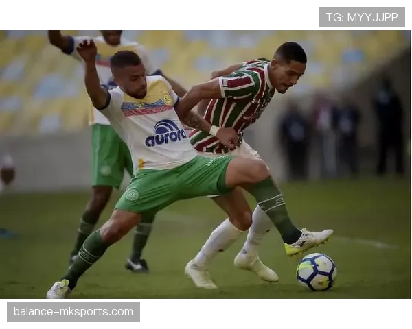 沙尔克04定位球进攻显威力，状态回暖引关注