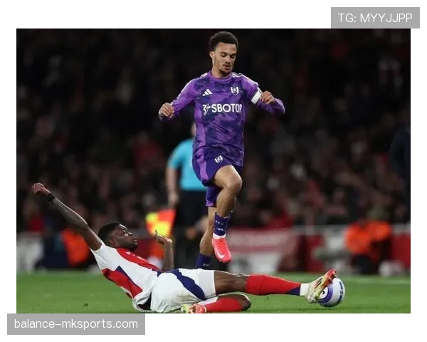 萨卡调整心态，助球队逆转劣势表现稳健再创佳绩